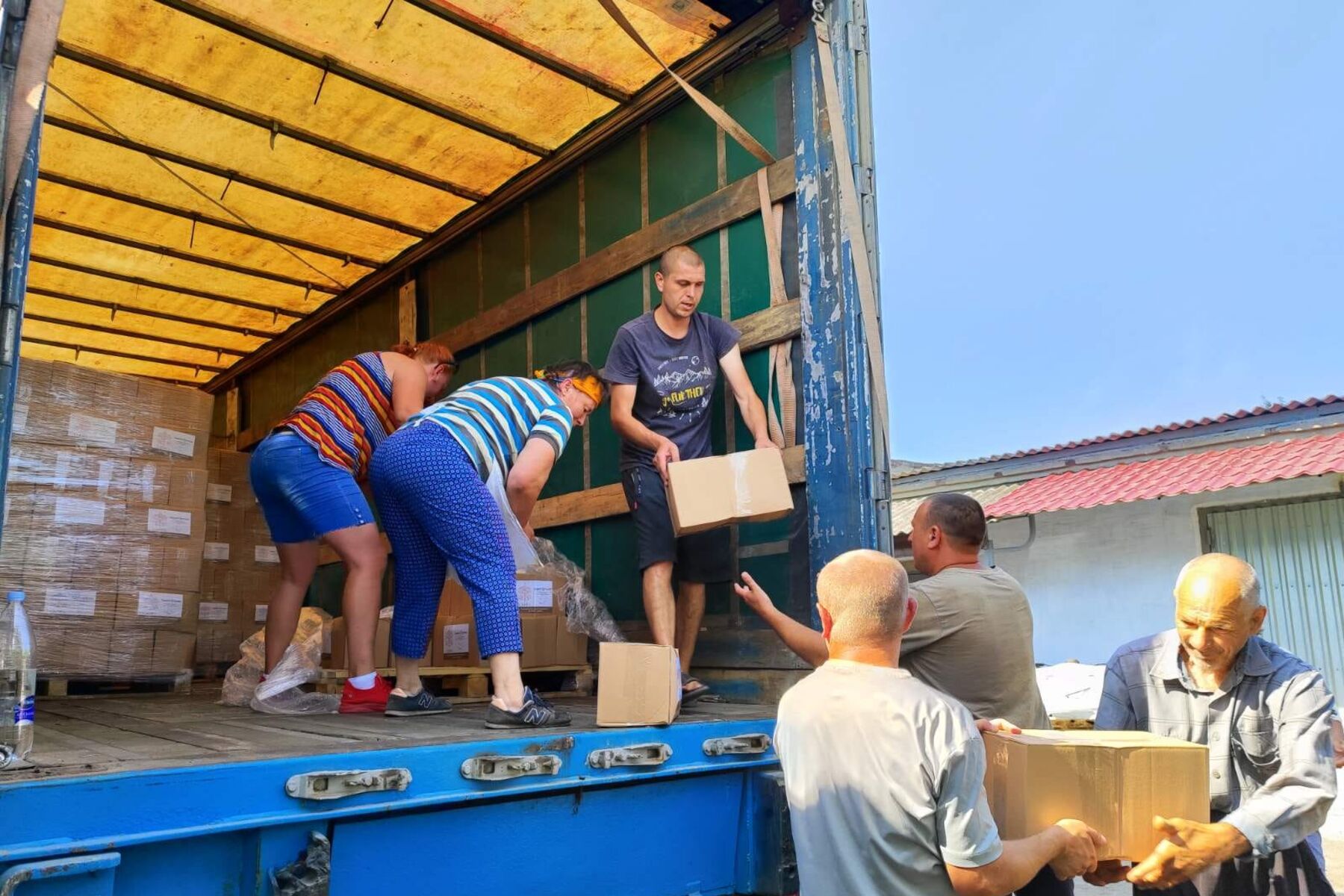 Church that helps: Father Oleksandr Bilskyy on the distribution of hygiene kits in Kherson region