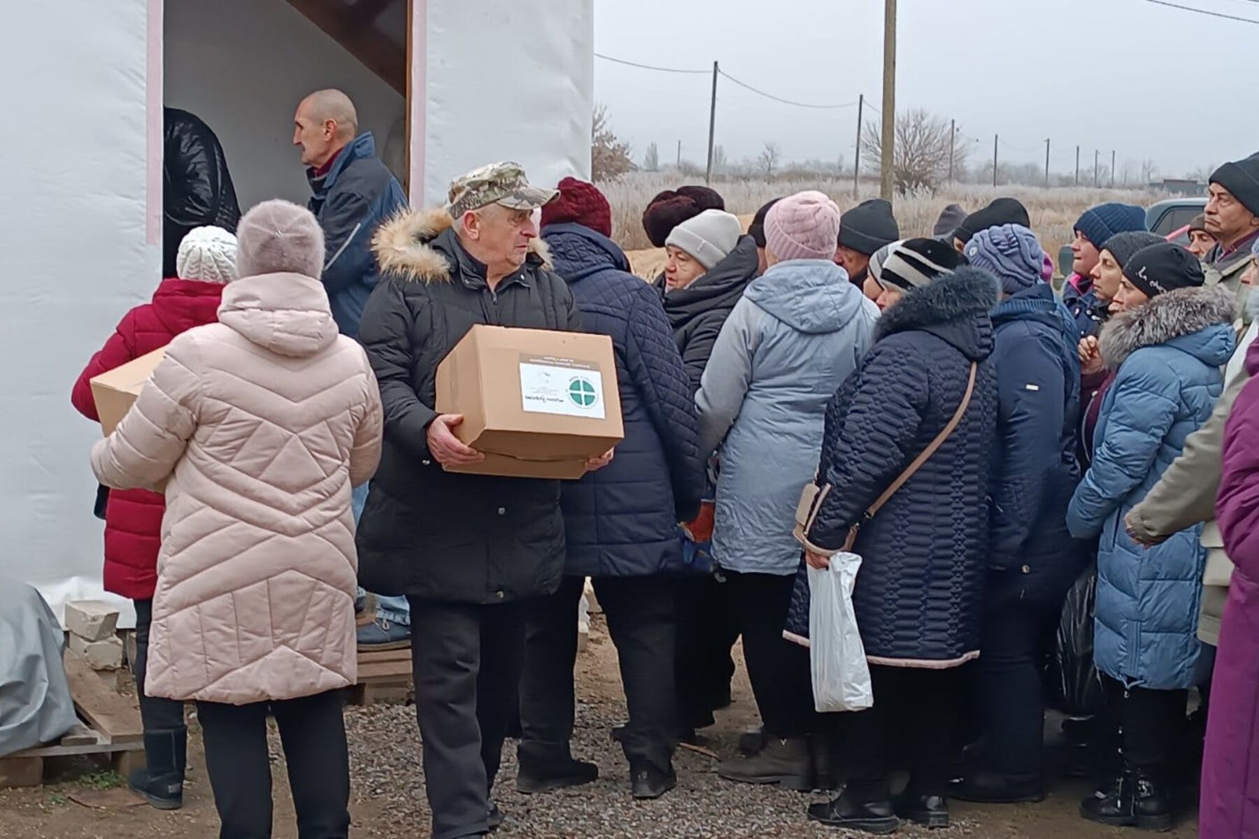 867 гігієнічних наборів було передано для постраждалих сімей на Херсонщині