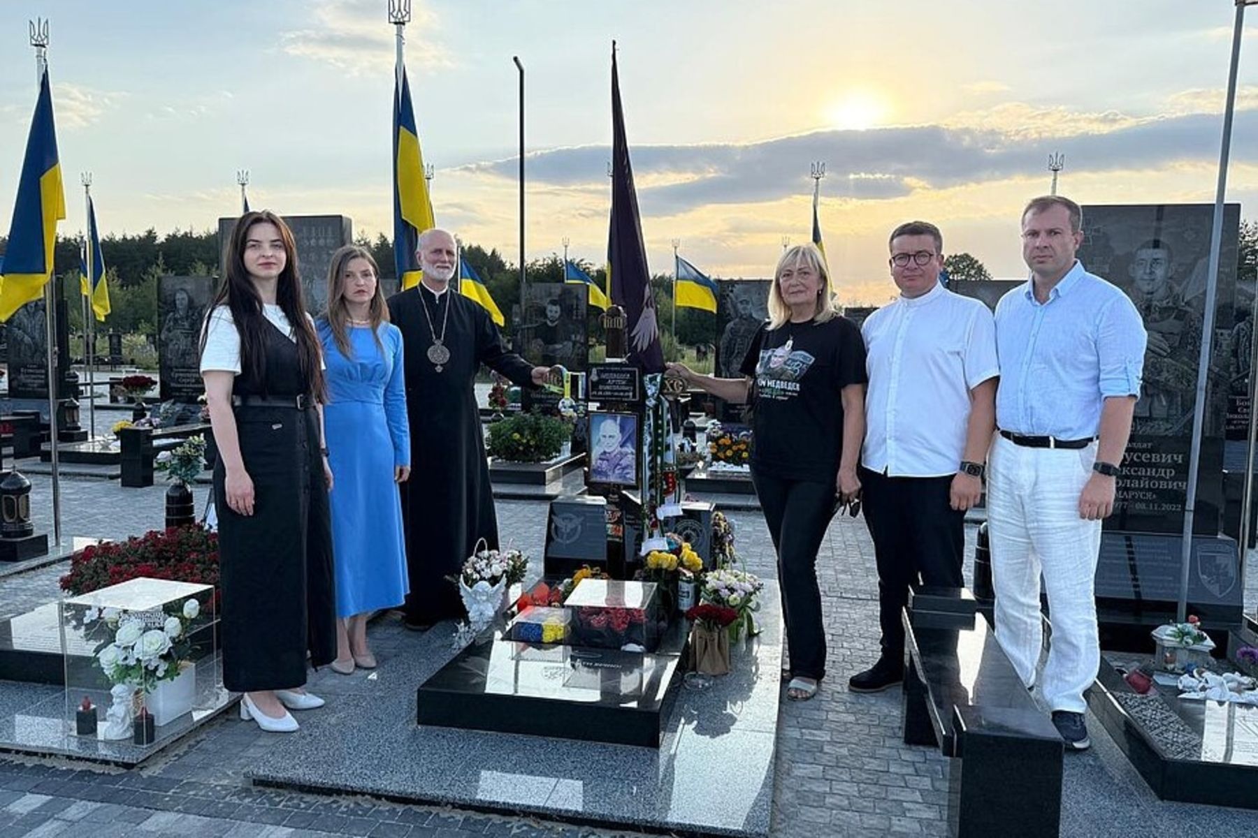 Митрополит Борис Ґудзяк у Полтаві: молитва, вшанування Героїв та розмова про лідерство під час війни