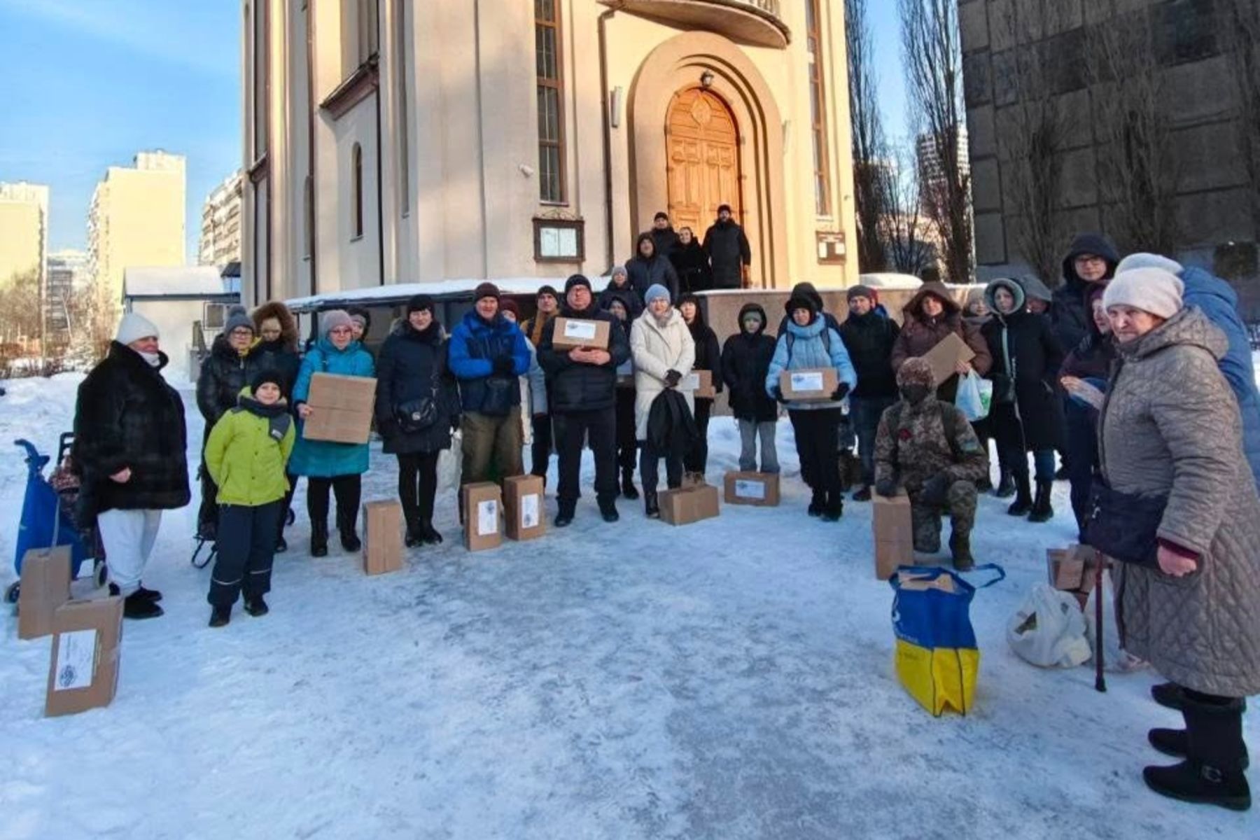 При парафії у Броварах продовжують підтримувати внутрішньо переміщених осіб