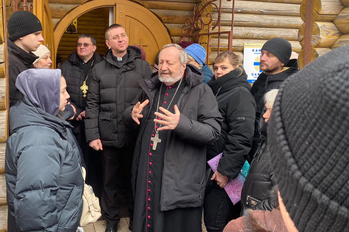 Mons. Pascal Gollnisch assures support for internally displaced persons in Kropyvnytskyi